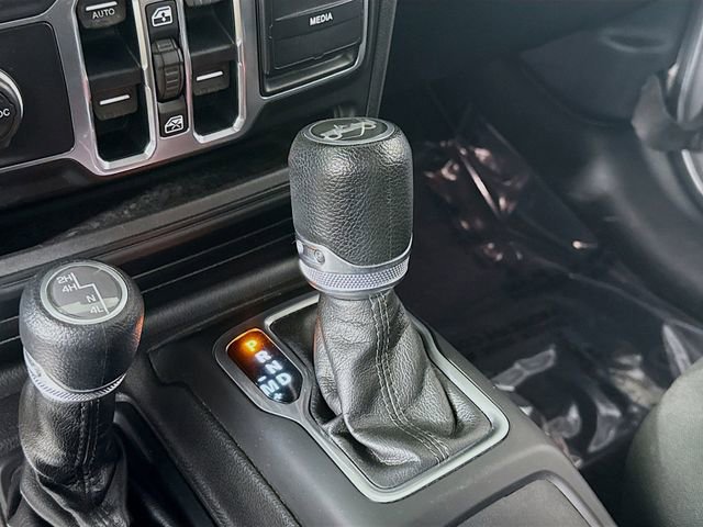 Used 2018 Jeep Wrangler Unlimited Sport S image 16