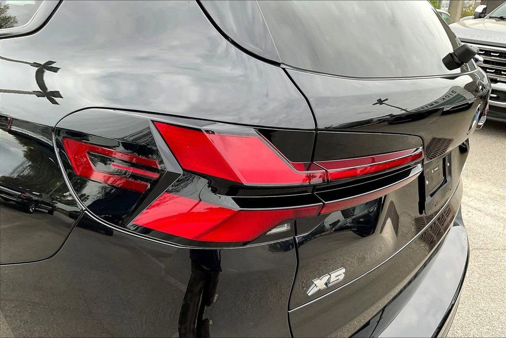 Used 2025 BMW X5 M60i image 23