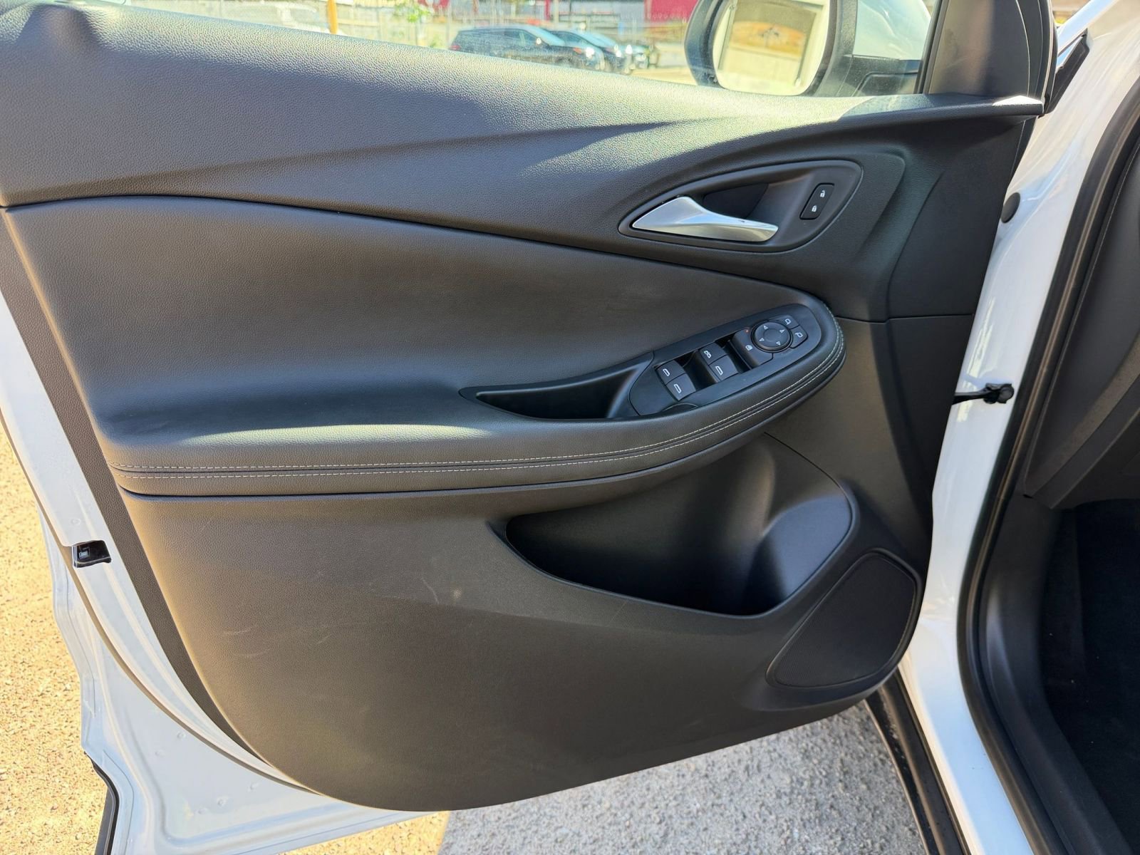 Used 2025 Buick Encore GX Preferred image 20