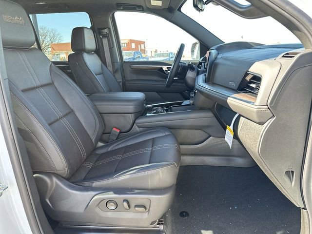 New 2026 Chevrolet Tahoe High Country AWD/4WD image 29