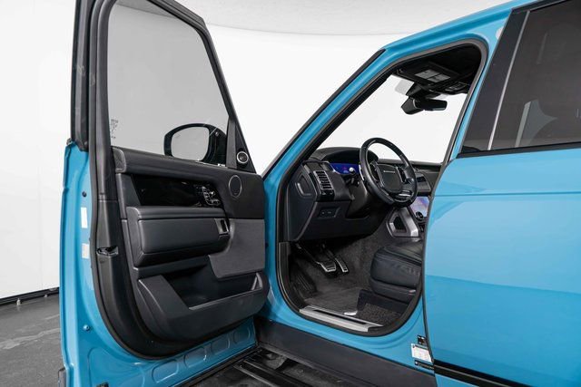 Used 2021 Land Rover Range Rover Autobiography Fifty Edition image 18