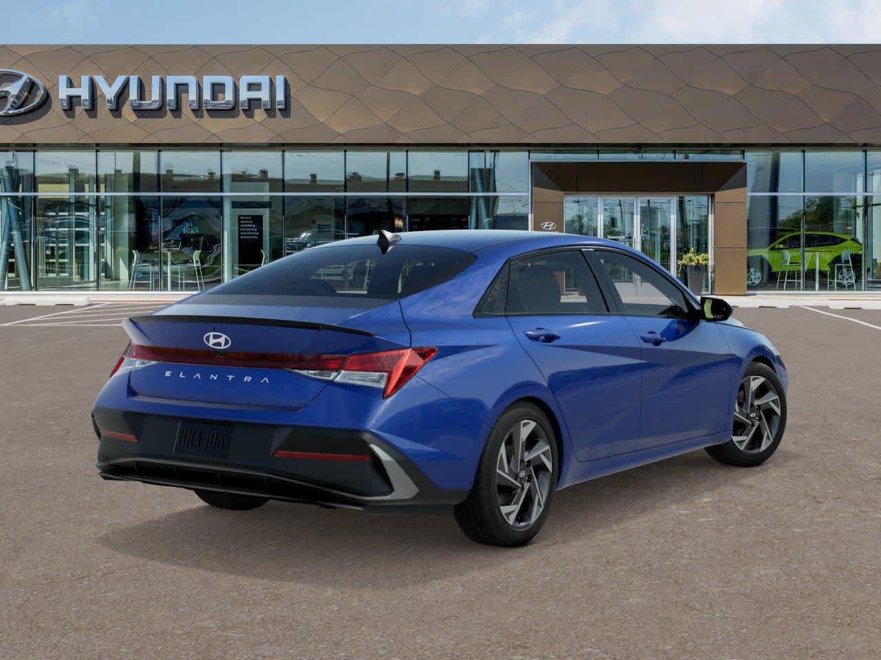 Used 2026 Hyundai Elantra SEL Sport FWD image 4