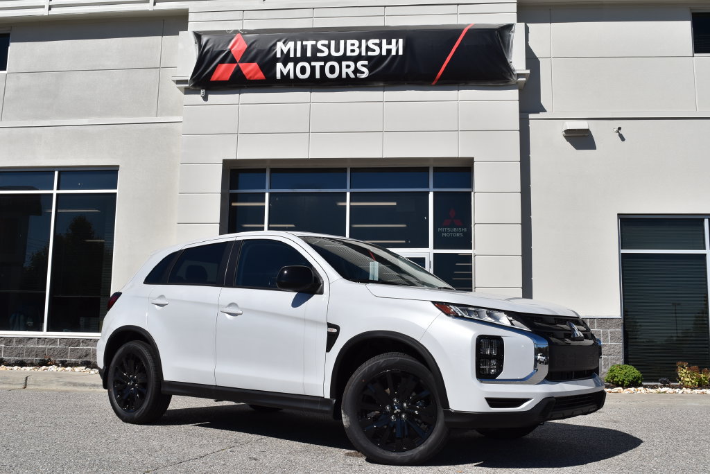 New 2027 Mitsubishi Outlander Sport LE