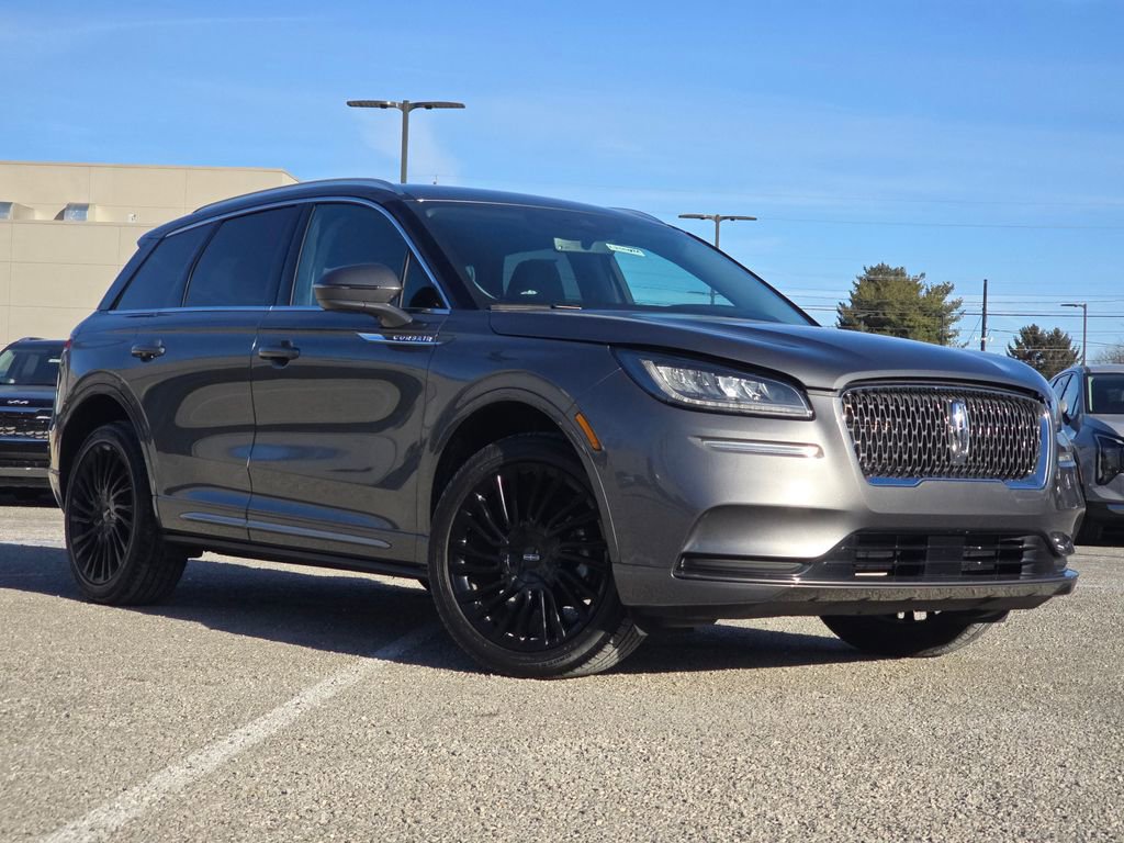 Used 2022 Lincoln Corsair Reserve w/ Luxury Package image 3