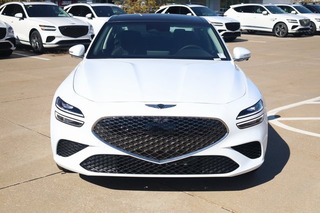 New 2026 Genesis G70 2.5T Prestige image 2
