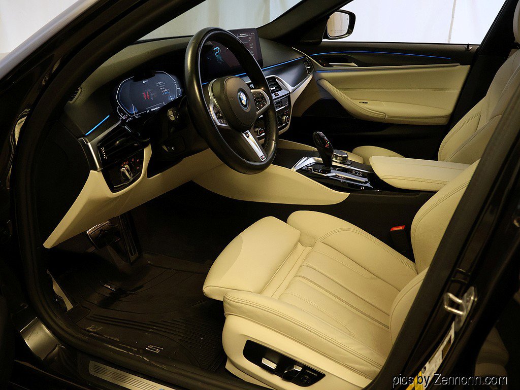 Certified 2023 BMW 530e 530e w/ M Sport Package image 12