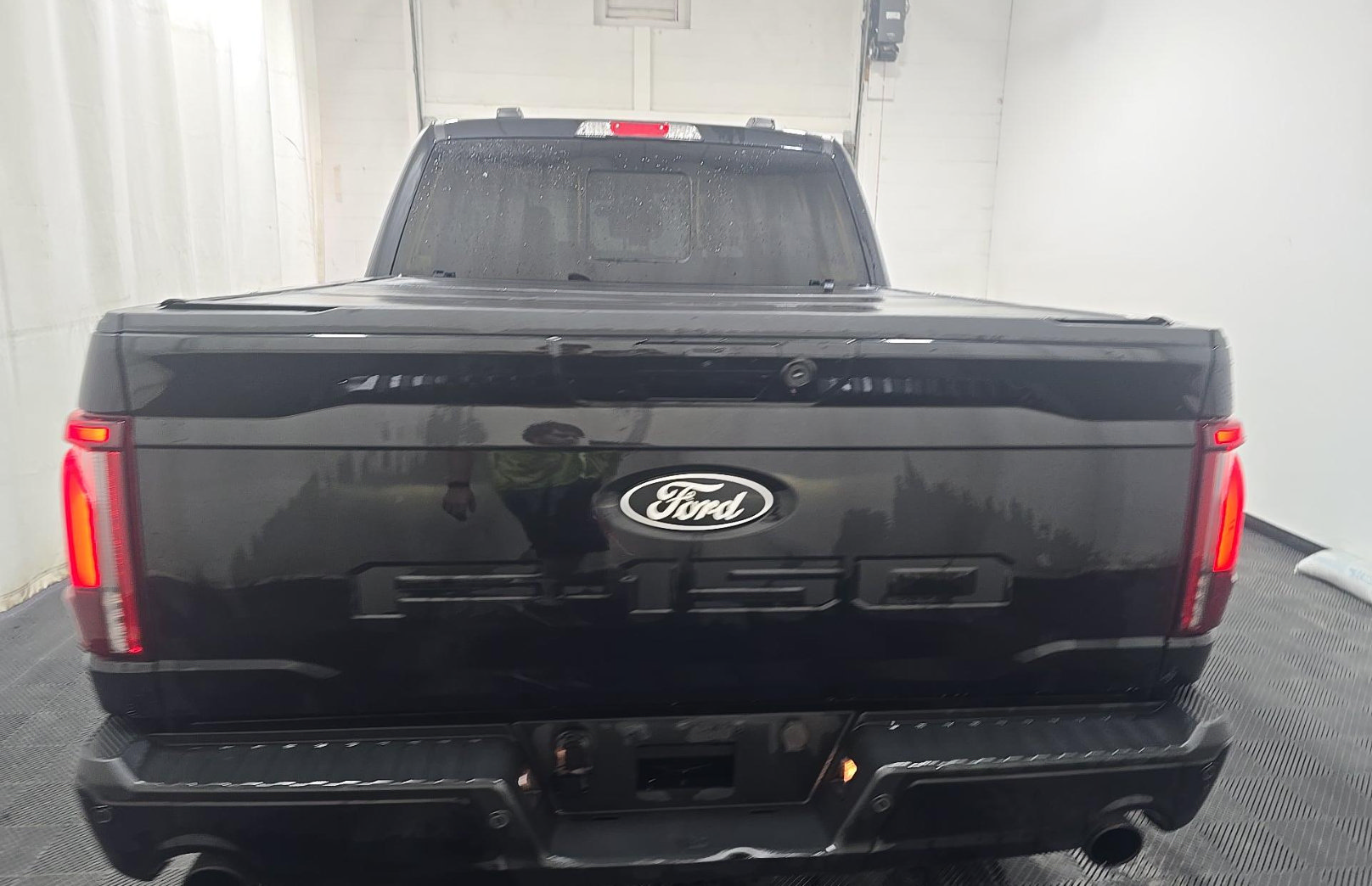 Used 2024 Ford F150 Lariat AWD/4WD image 5
