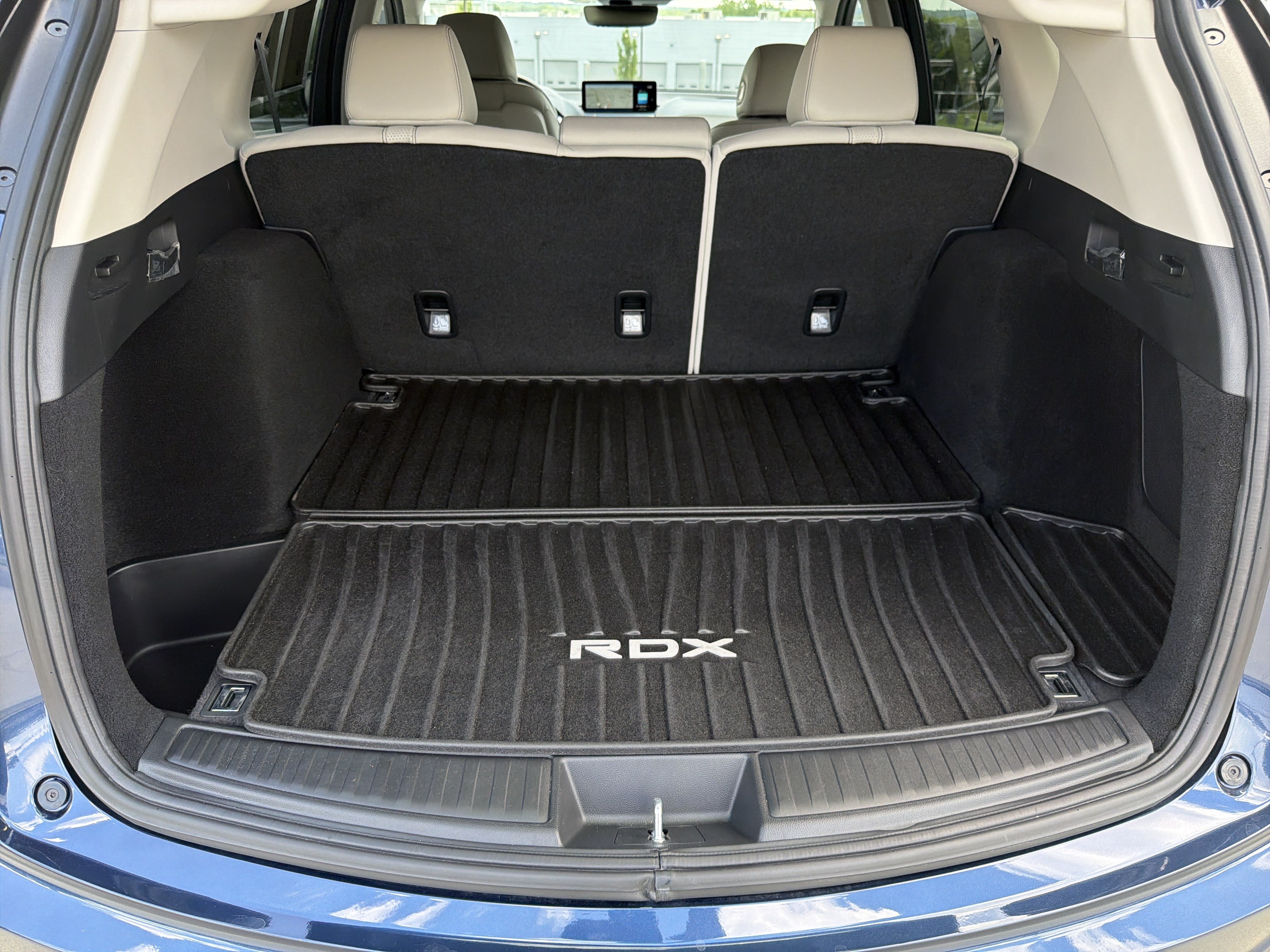 Used 2025 Acura RDX SH-AWD w/ Technology Package image 32