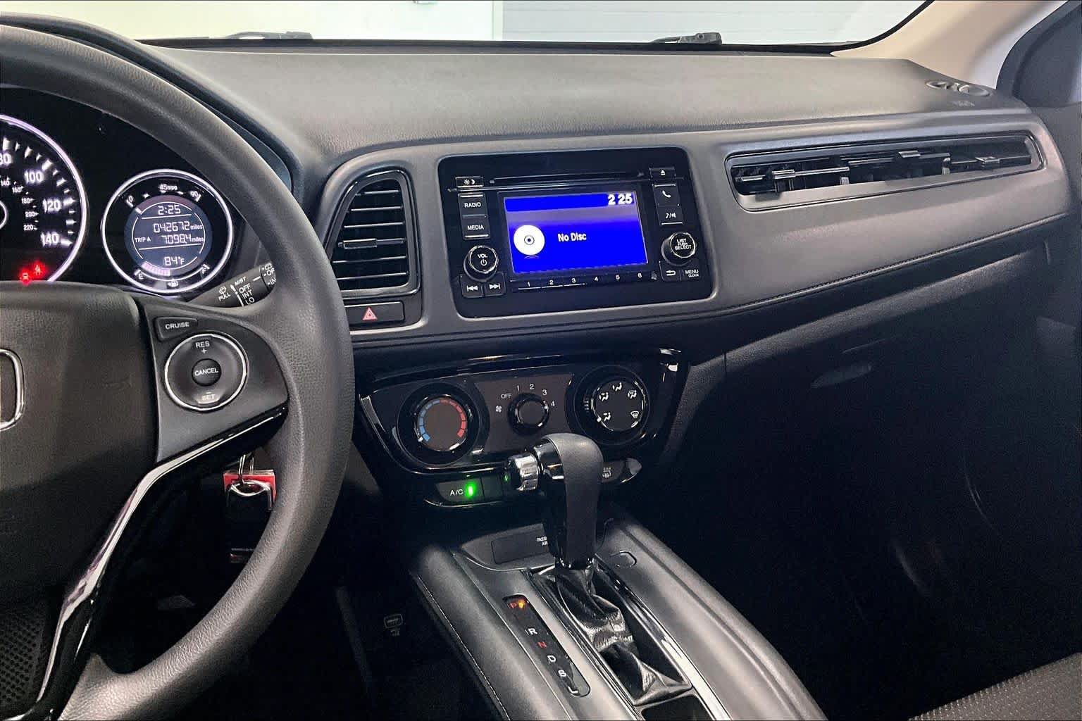 Used 2021 Honda HR-V LX image 13