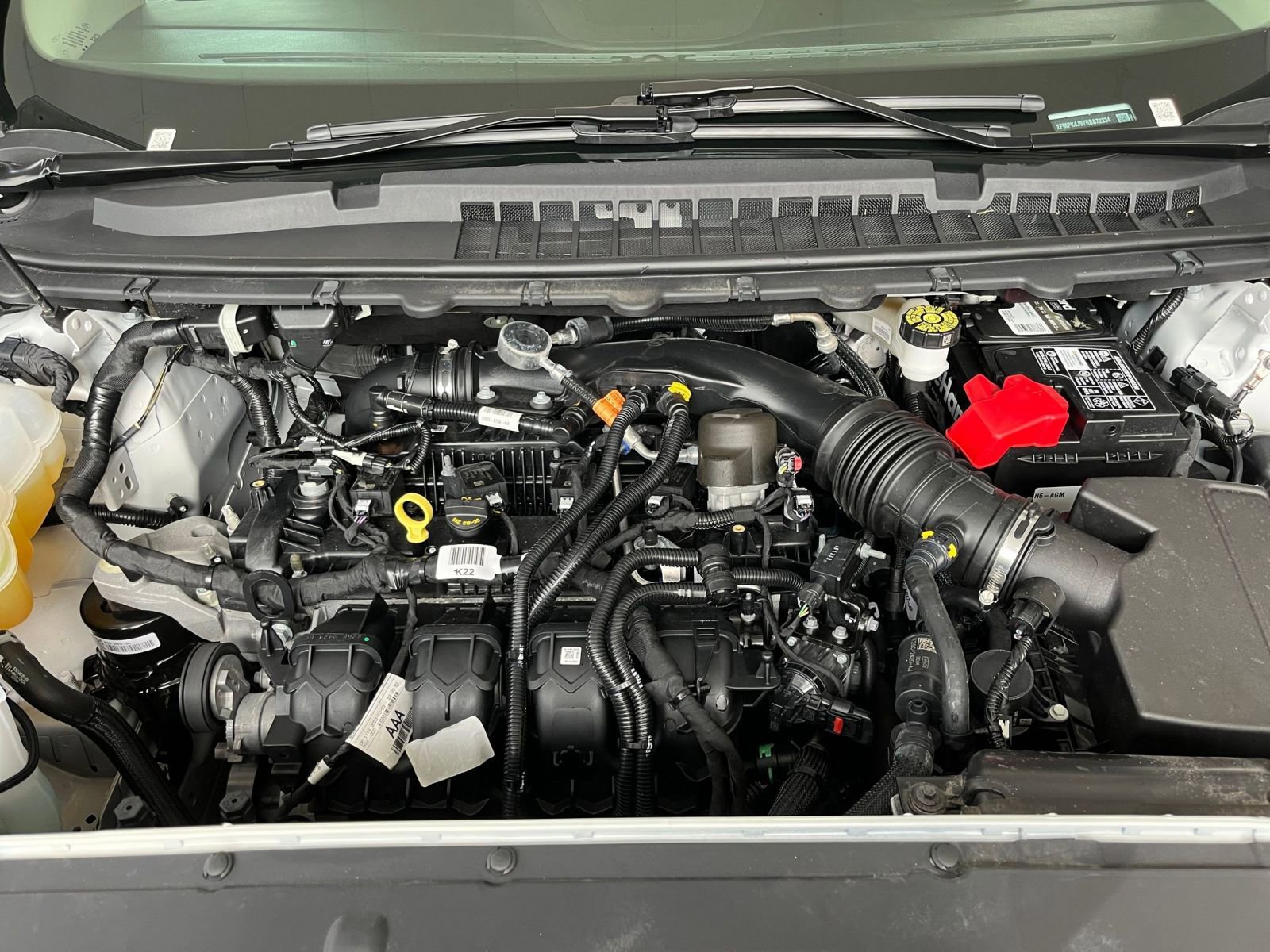 Used 2024 Ford Edge SEL image 32