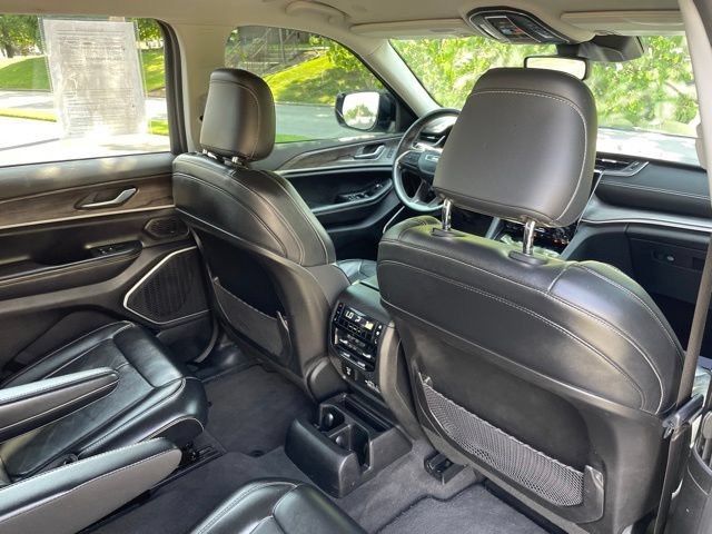 Used 2021 Jeep Grand Cherokee L Limited AWD/4WD image 38