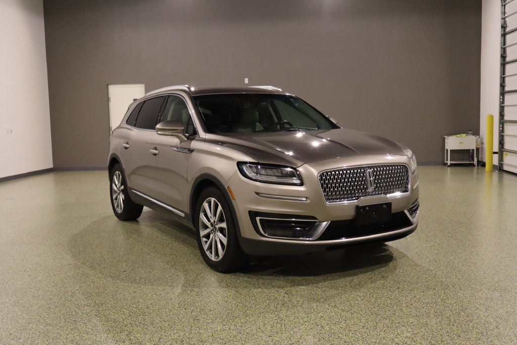 Used 2019 Lincoln Nautilus Select FWD image 1