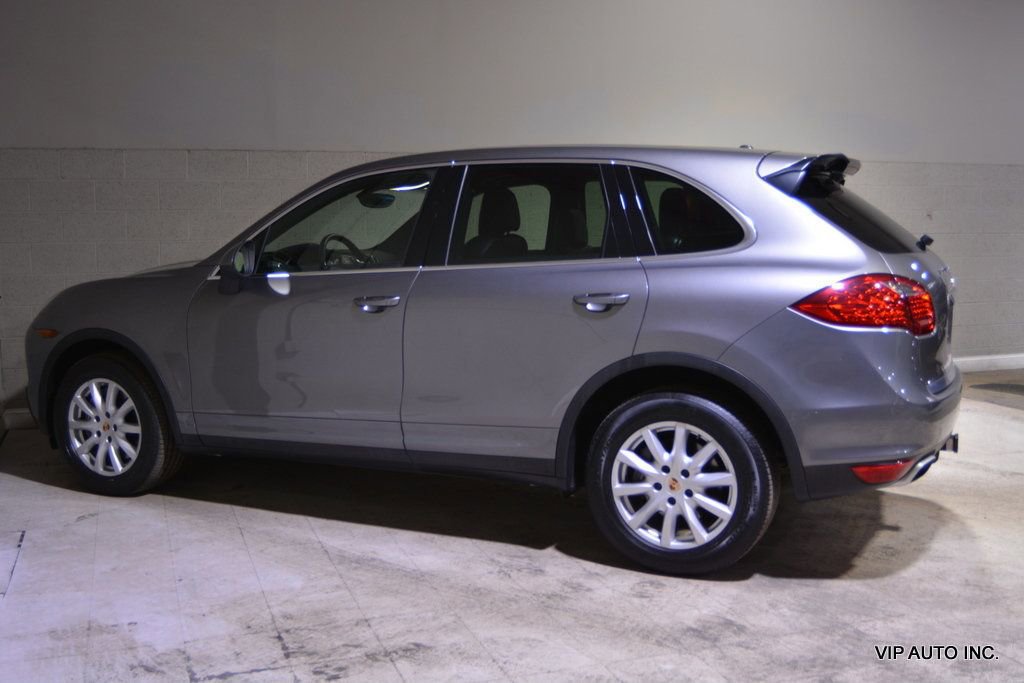Used 2013 Porsche Cayenne image 33