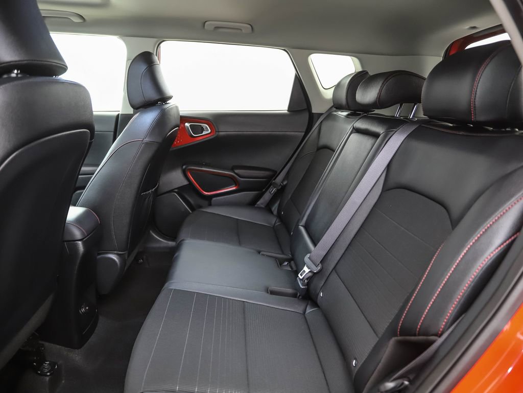 Used 2022 Kia Soul Turbo image 21