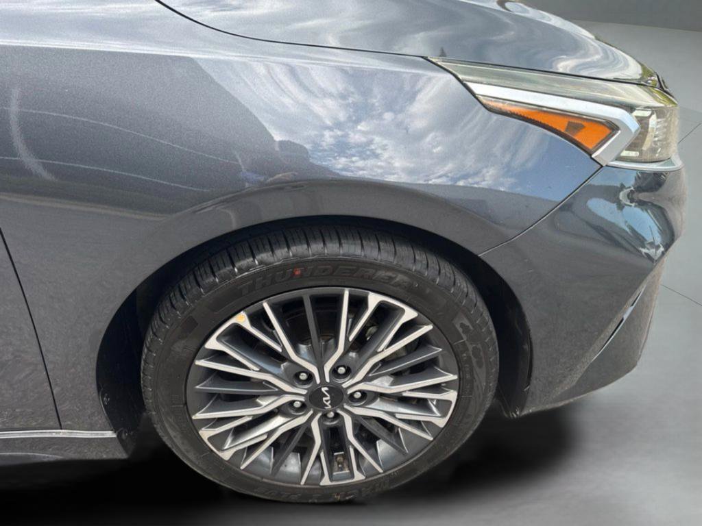Used 2023 Kia Forte GT-Line w/ GT-Line Premium Package FWD image 33