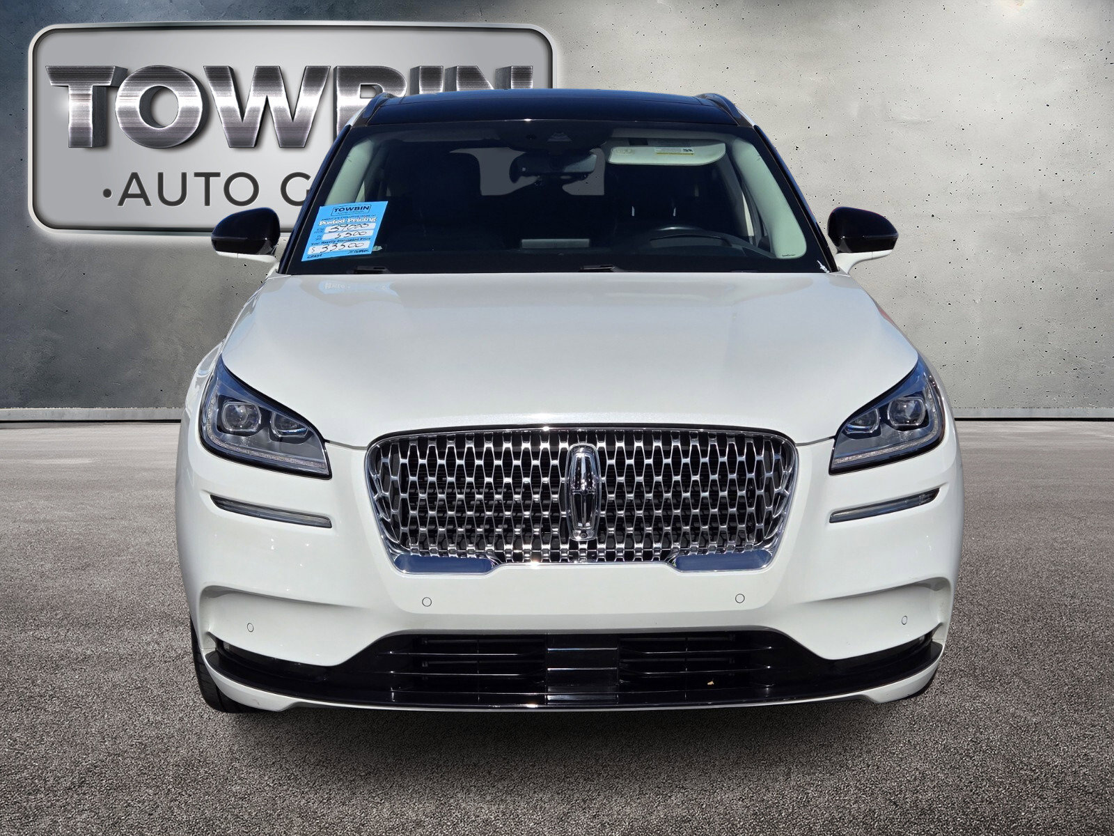 Used 2021 Lincoln Corsair Reserve w/ Equipment Group 201A image 9