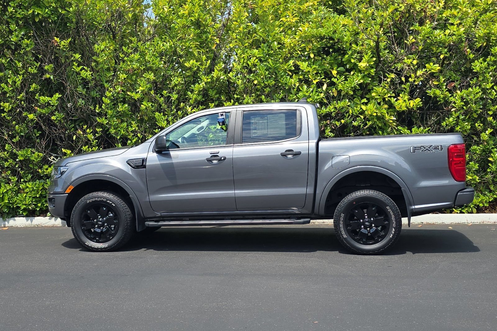 Used 2022 Ford Ranger XLT w/ Equipment Group 301A Mid AWD/4WD image 7