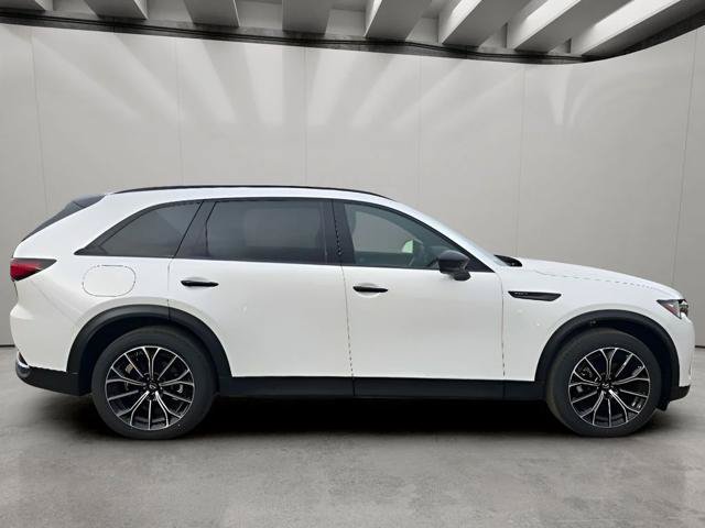 Certified 2025 MAZDA CX-70 Plug-In Hybrid w/ Premium Plus AWD/4WD image 6