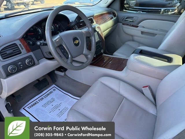 Used 2014 Chevrolet Tahoe LTZ image 12