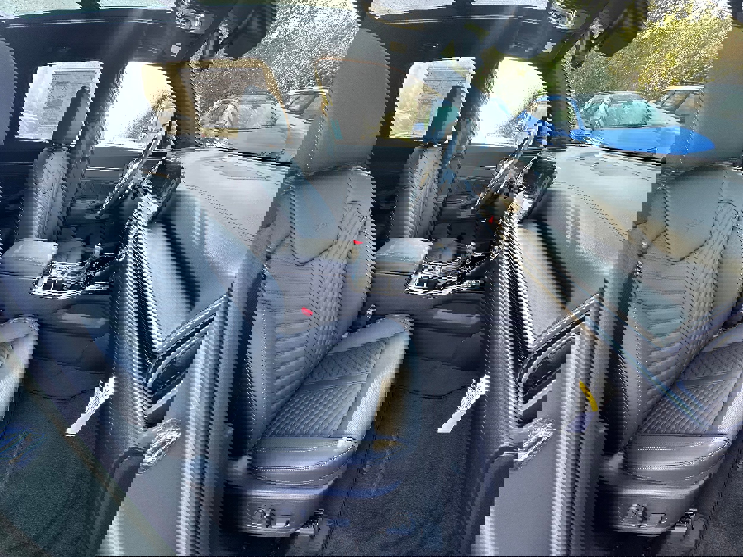 New 2025 Kia Sorento SX Prestige image 34