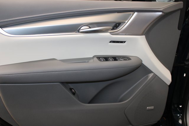 New 2025 Cadillac XT5 Premium Luxury image 9