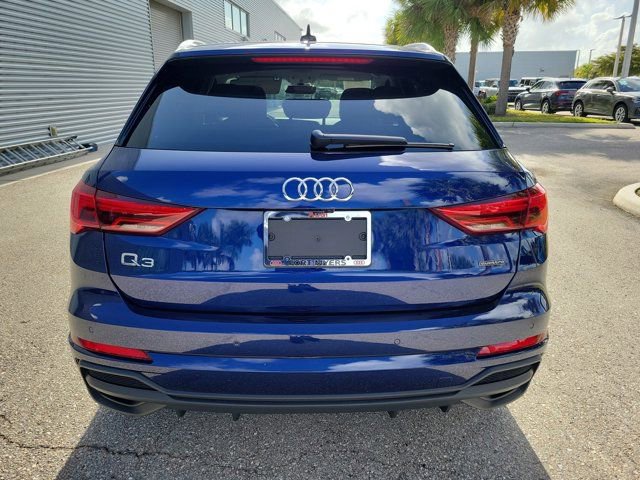 Certified 2025 Audi Q3 2.0T Premium Plus w/ Premium Plus Package image 6