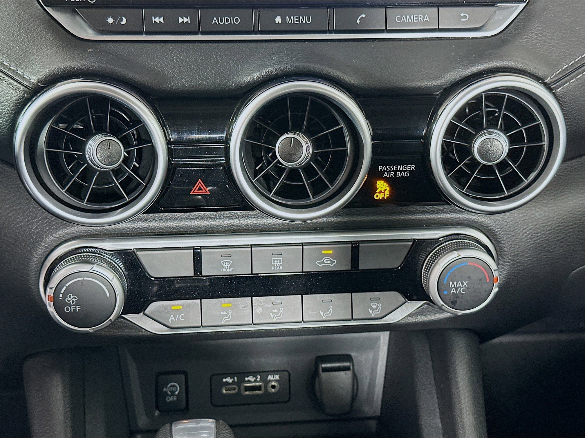 Used 2024 Nissan Sentra SV image 22