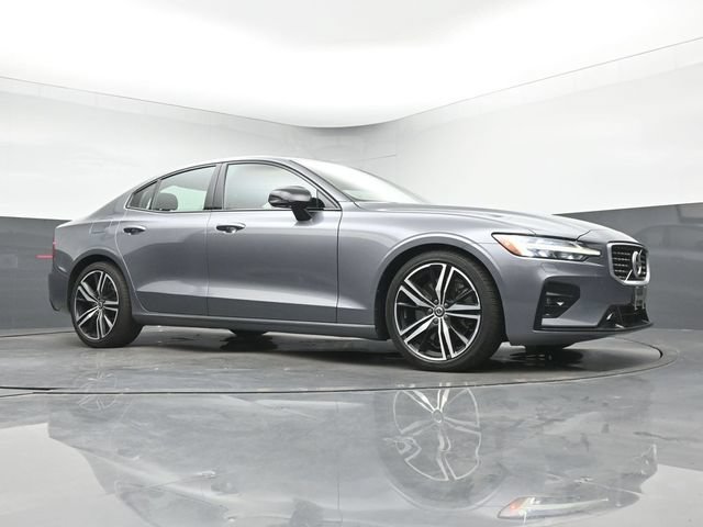 Used 2019 Volvo S60 T6 R-Design AWD/4WD image 10