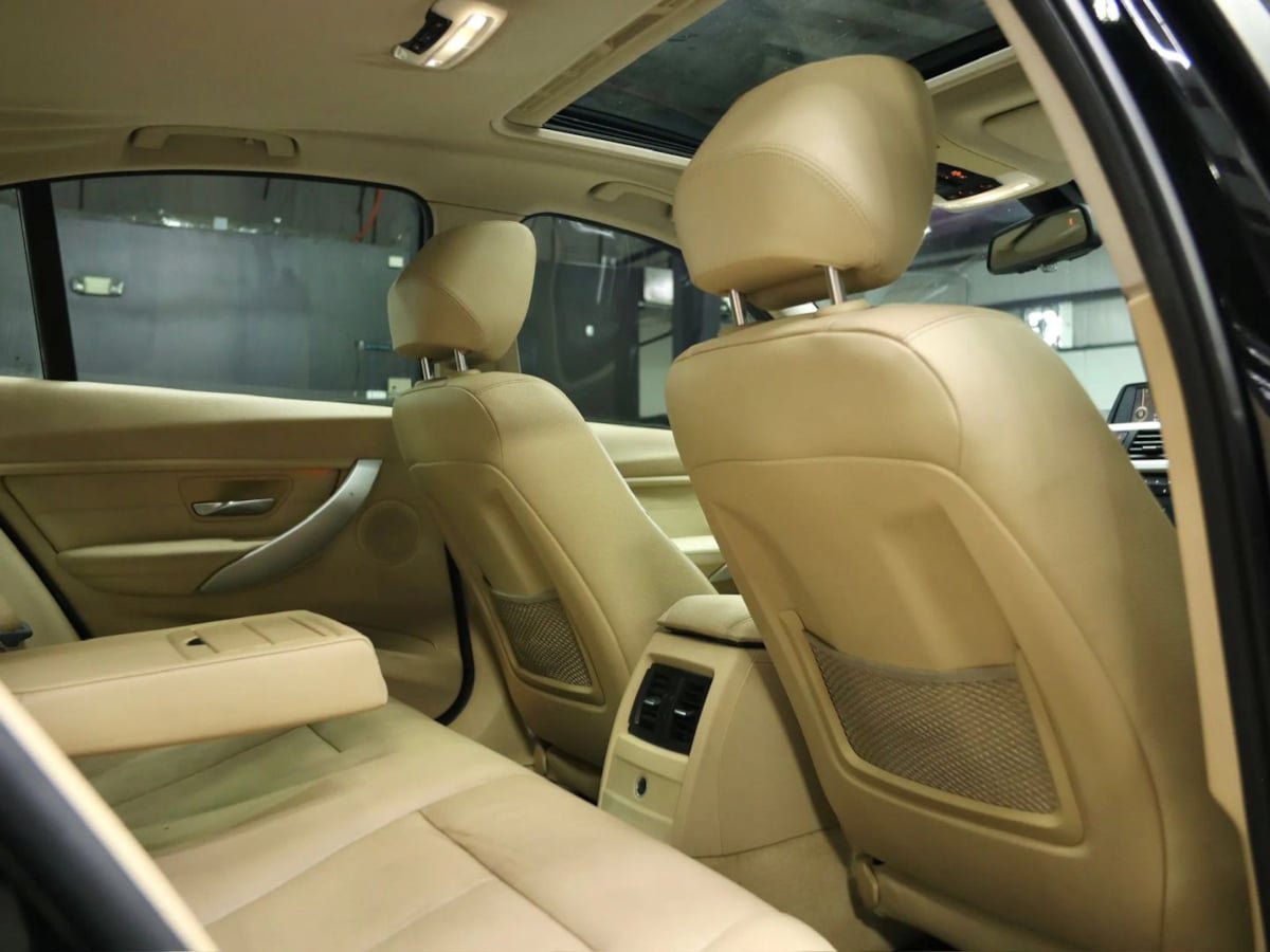 Used 2012 BMW 328i Sedan RWD image 28