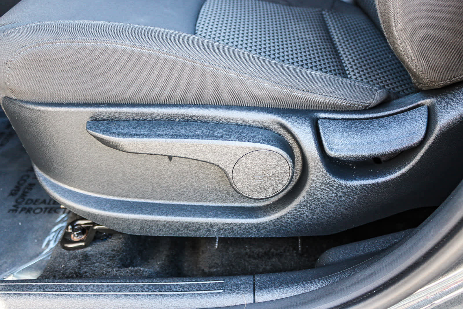 Used 2024 Kia Sportage LX image 18