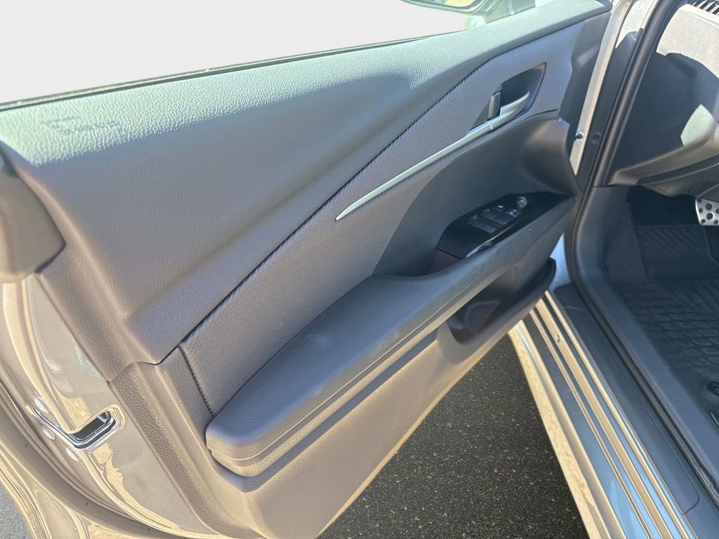 New 2026 Toyota Camry SE image 13