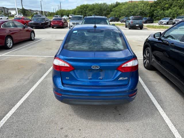 Used 2019 Ford Fiesta SE FWD image 4