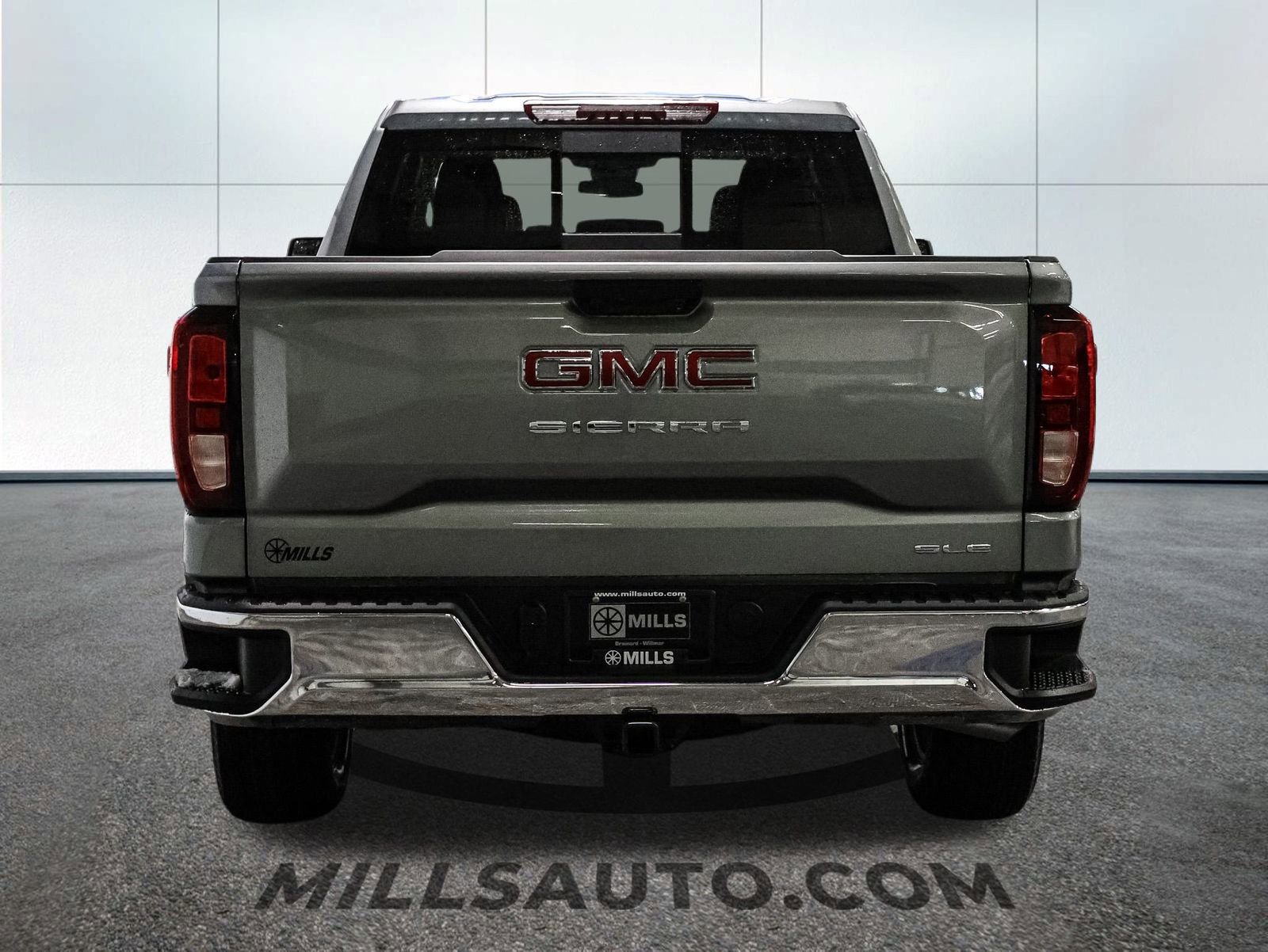 New 2026 GMC Sierra 1500 SLE w/ Preferred Package AWD/4WD image 6