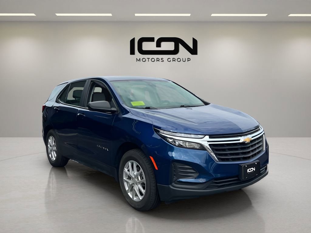 Used 2022 Chevrolet Equinox LS AWD/4WD image 7