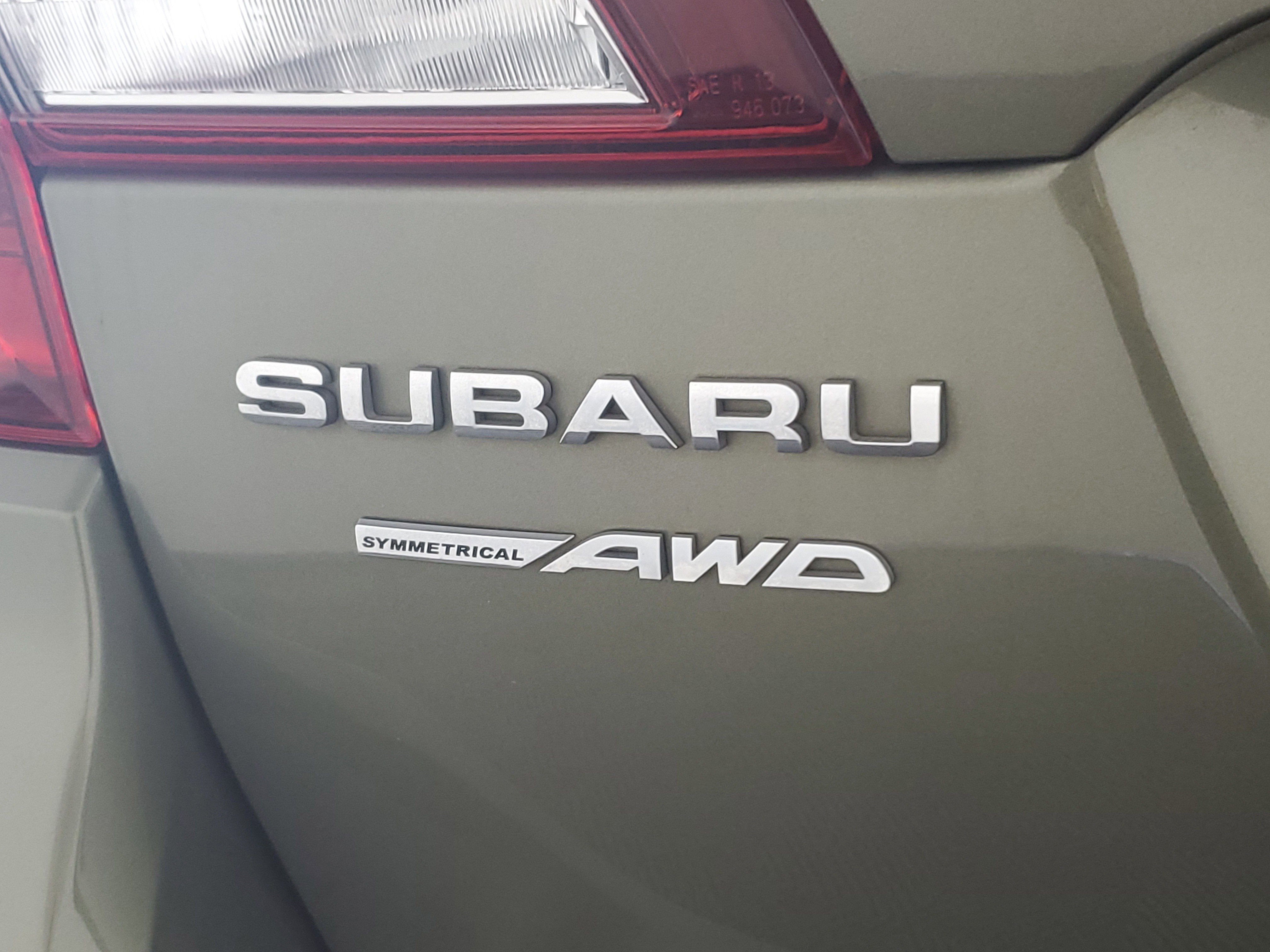 Used 2015 Subaru Outback 2.5i Limited AWD/4WD image 32