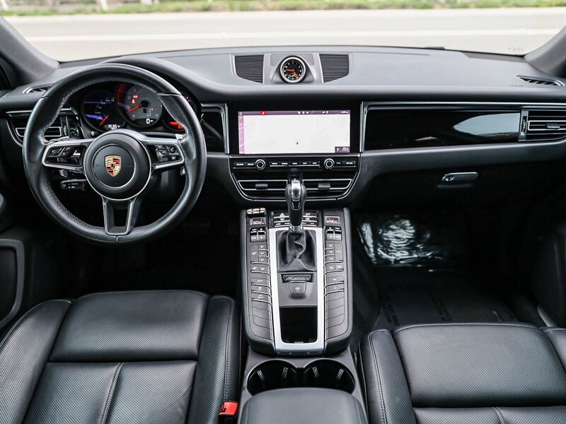 Used 2021 Porsche Macan S AWD/4WD image 17