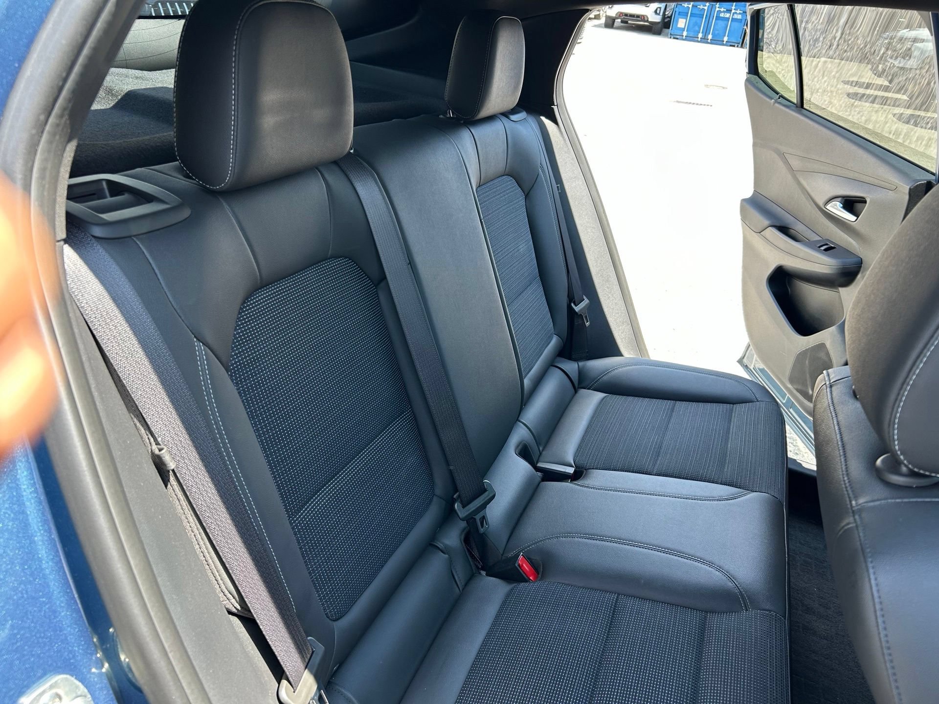 Used 2024 Buick Envista Preferred w/ Convenience I Package FWD image 31
