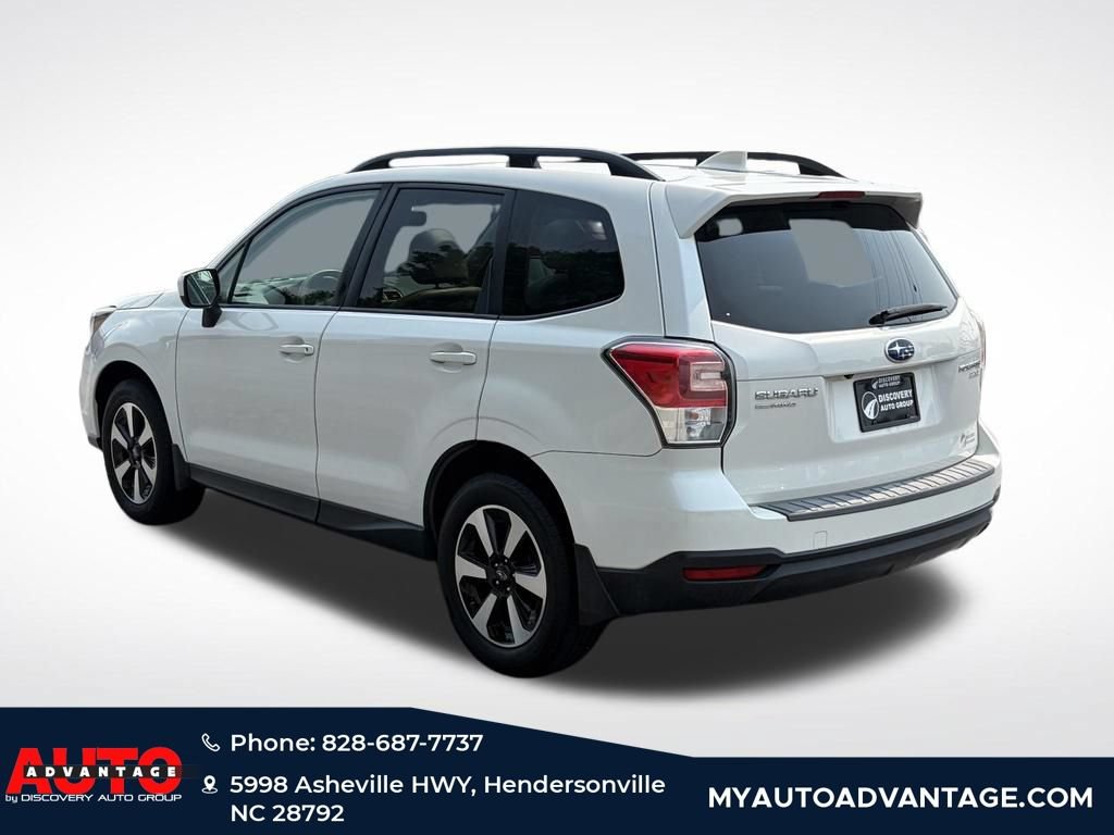 Used 2017 Subaru Forester 2.5i Premium w/ All-Weather Package AWD/4WD image 4
