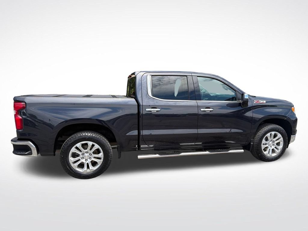 Used 2024 Chevrolet Silverado 1500 LTZ AWD/4WD image 8