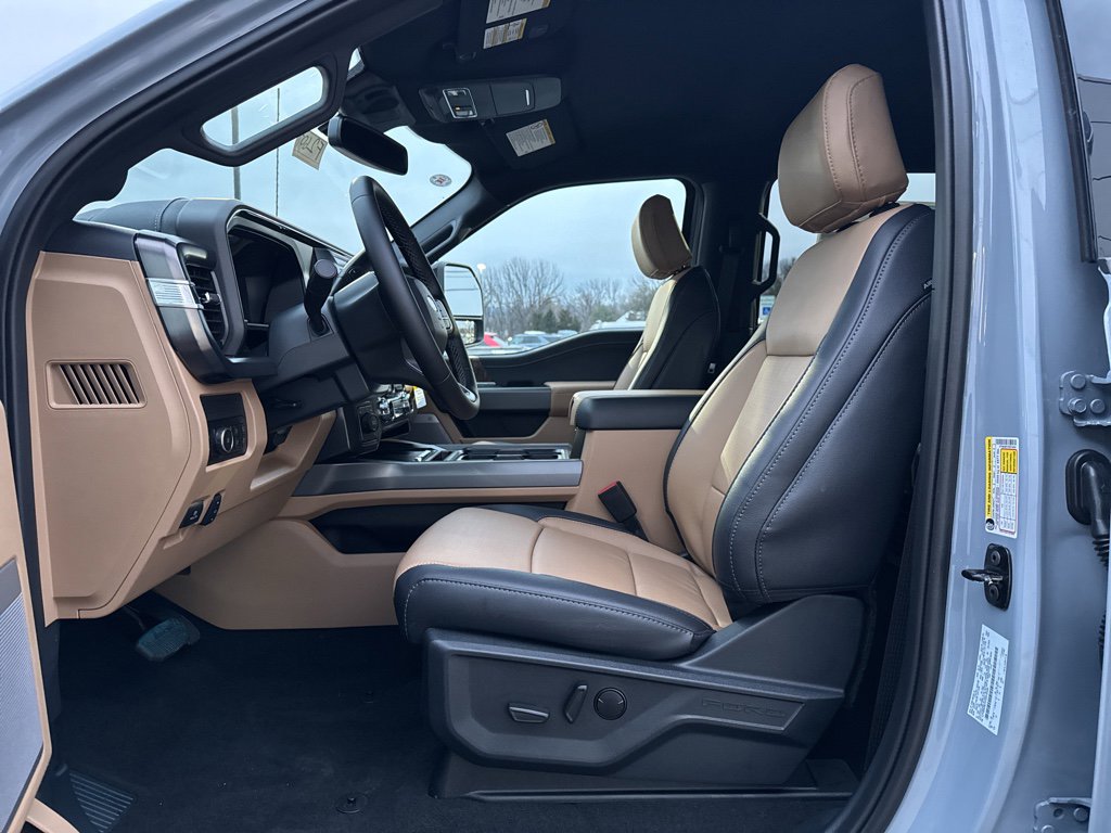 New 2026 Ford F350 Lariat image 3