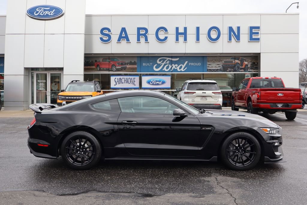 Used 2020 Ford Mustang Shelby GT350 w/ Technology Package image 2