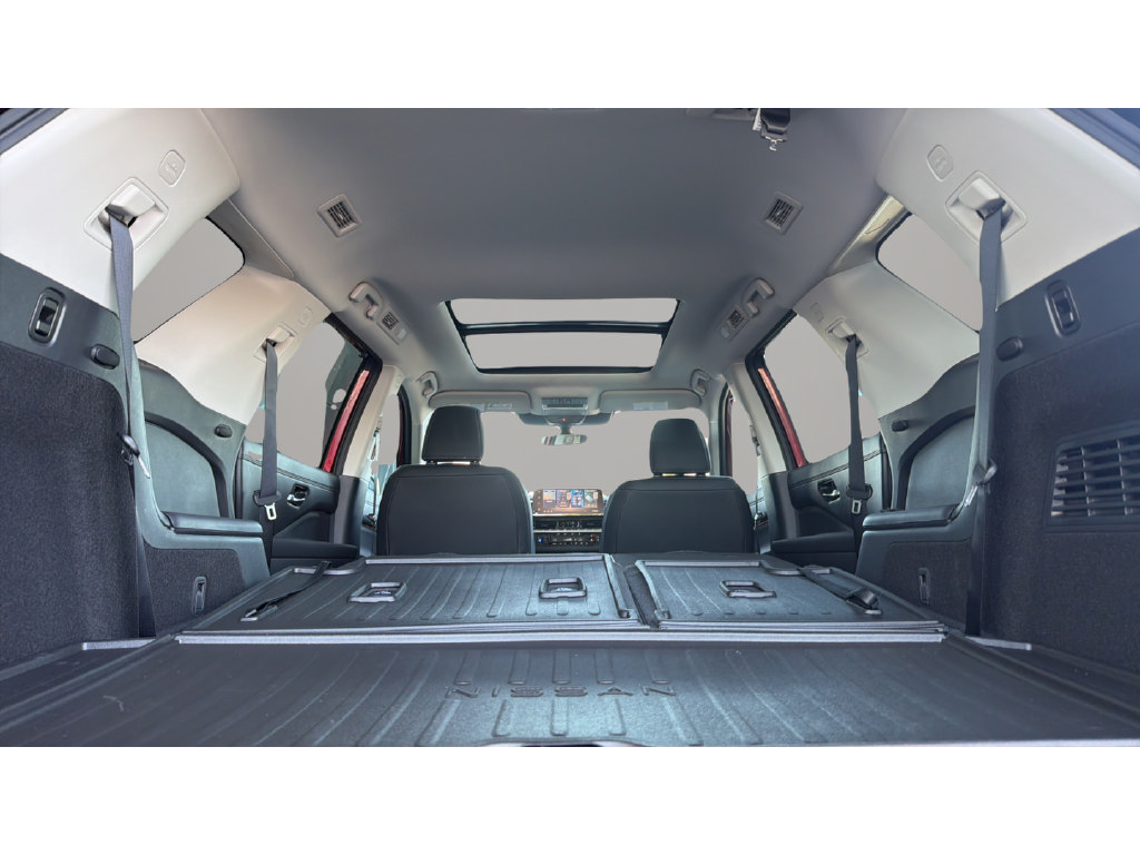 New 2026 Nissan Pathfinder Platinum AWD/4WD image 18