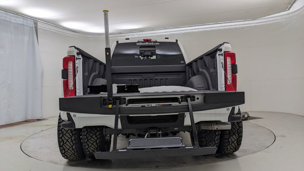 Used 2026 Ford F450 Lariat w/ Lariat Premium Package image 8