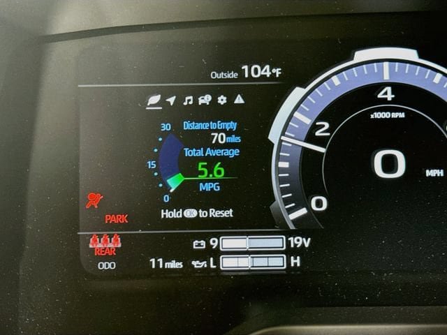 New 2026 Toyota Tundra Limited AWD/4WD image 12