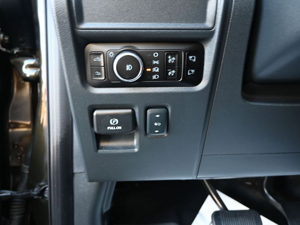 Used 2025 Ford F150 Raptor w/ Equipment Group 803A Raptor R image 22