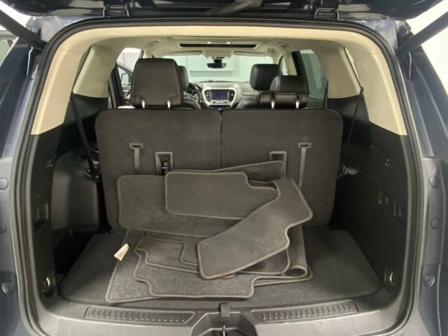 Used 2022 GMC Acadia Denali w/ Denali Ultimate Package AWD/4WD image 8