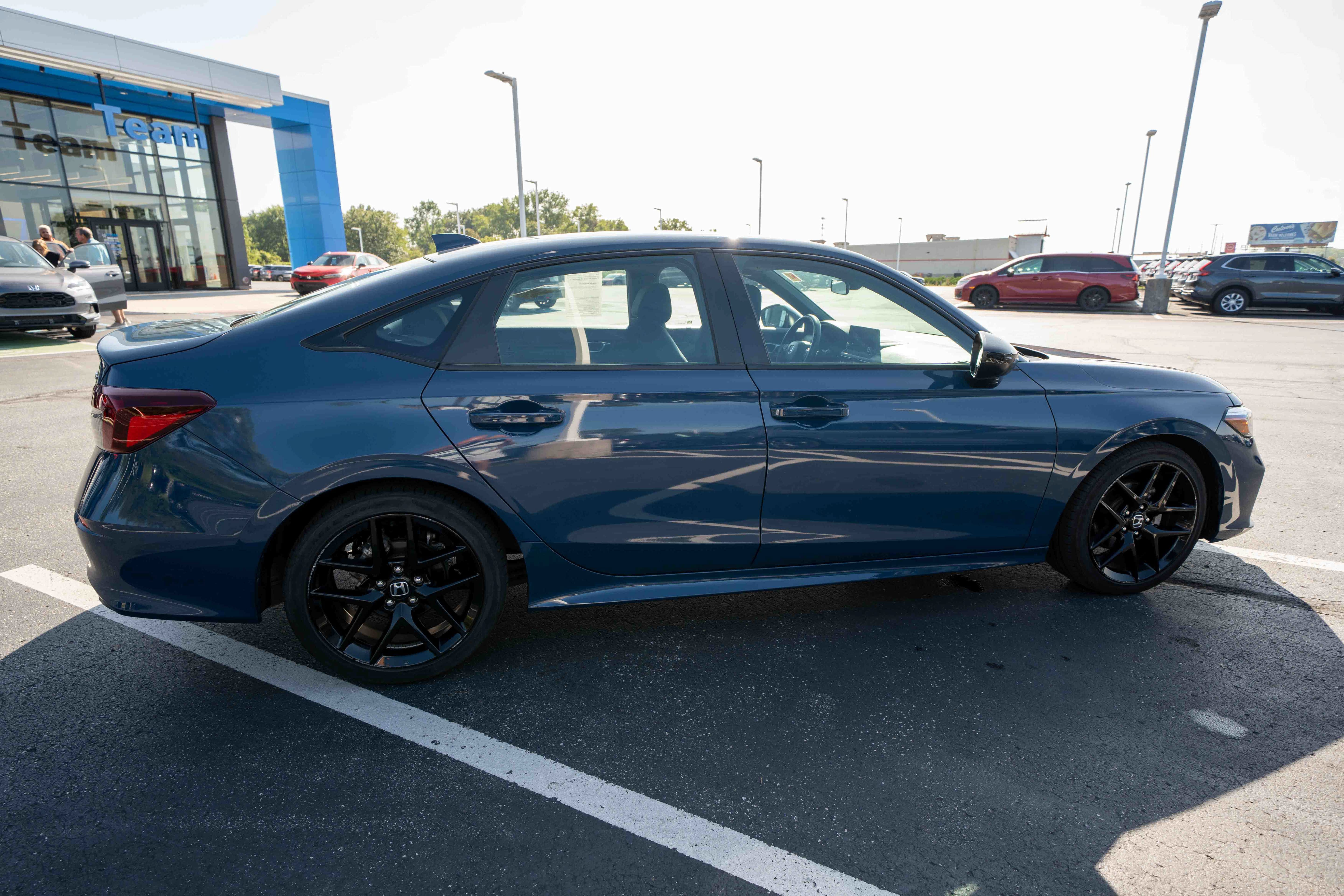 Certified 2025 Honda Civic Sport image 6