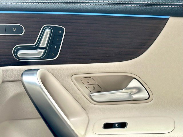 Certified 2024 Mercedes-Benz CLA 250 4MATIC image 23