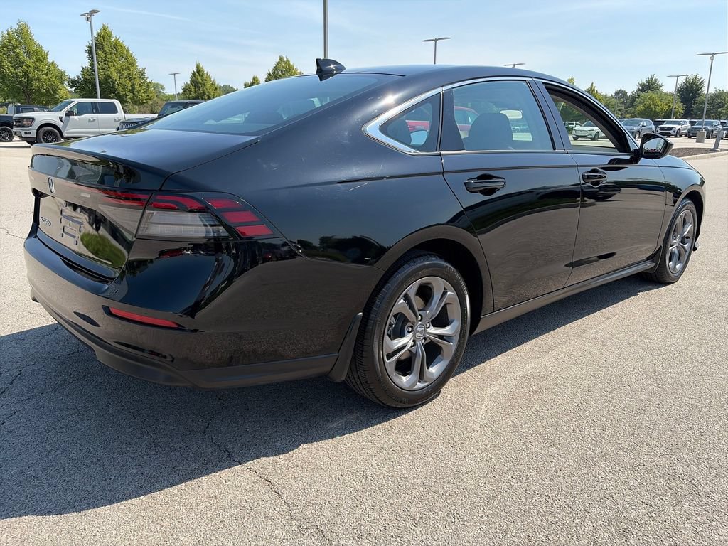 Used 2024 Honda Accord EX image 7