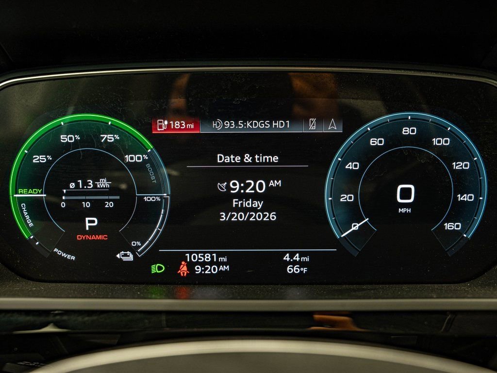 Used 2021 Audi e-tron Premium w/ Convenience Plus Package AWD/4WD image 23